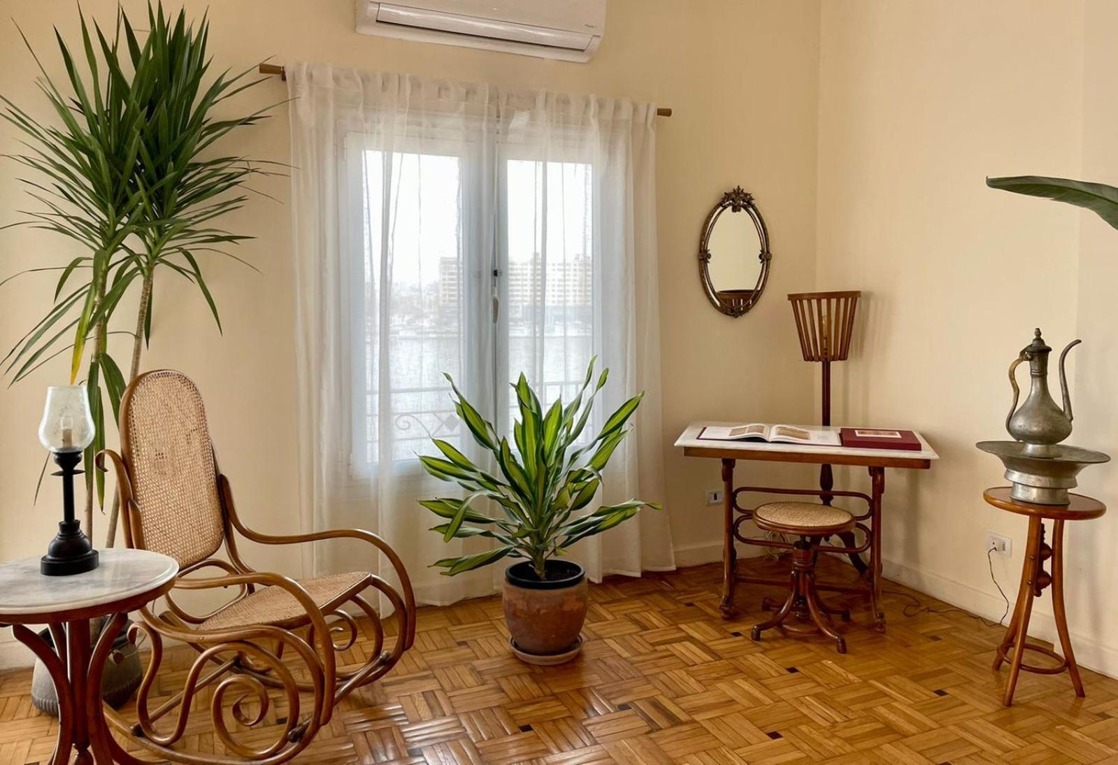 Luxury On The Nile - Zamalek Apartment Cairo