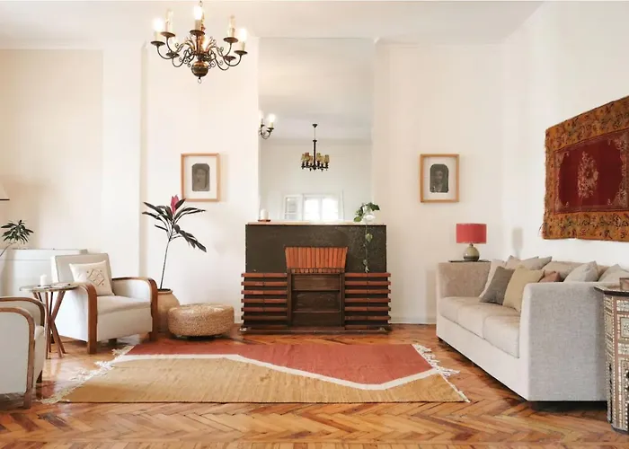 Luxury On The Nile - Zamalek Apartments